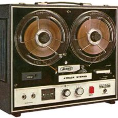 Allied Tr-1035 Stereo 1/4 Rec/pb+1/2pb Reel To Reel Tape Recorder 0