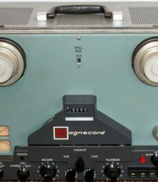 Magnecord 748 Stereo 1/4 Rec/pb Reel To Reel Tape Recorder 2