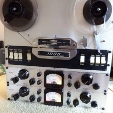 Crown 1000 Stereo Quarter Track  Rec/pb Reel To Reel Tape Recorder 0