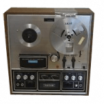 Akai 4440d Stereo Quarter Track  Rec/pb Reel To Reel Tape Recorder 0