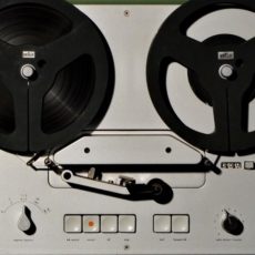Braun Tg-504 Stereo 1/4 Rec/pb Reel To Reel Tape Recorder 0