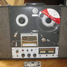Roberts 440 Stereo 1/4 Rec/pb Reel To Reel Tape Recorder 0
